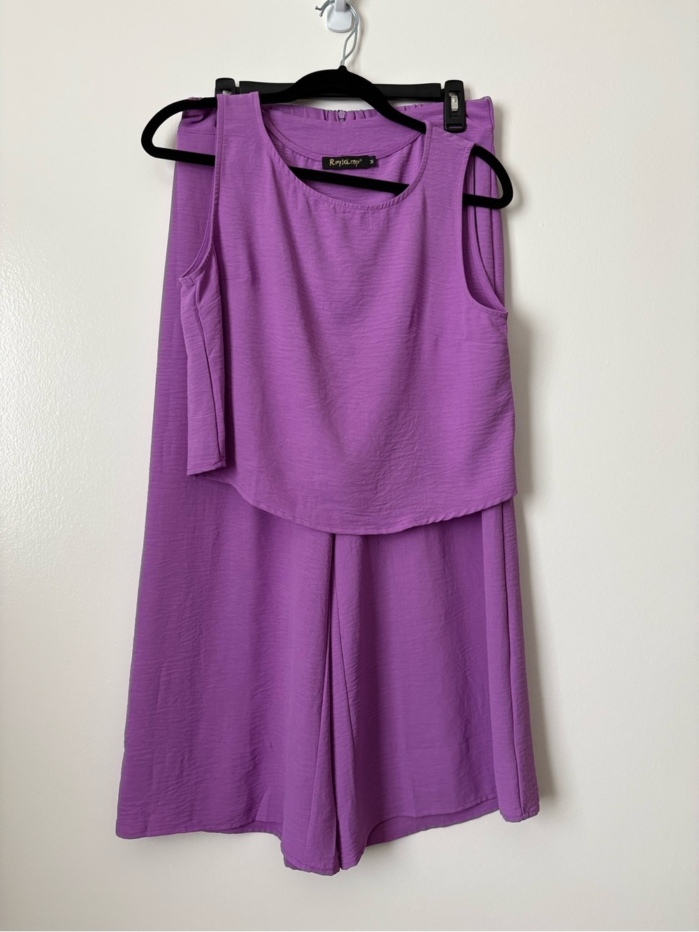 Roy & Lamp Purple Top - Bright Lilac Tee - Picture 1 of 11